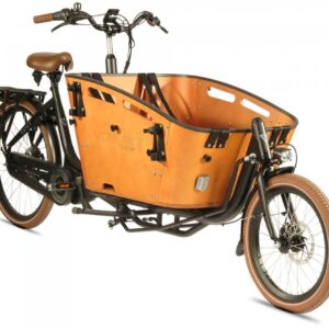 Svart Qivelo Curve 2.2 med Ananda-mittmotor – en eldriven lastcykel med en stor främre låda i trä och bruna däck.